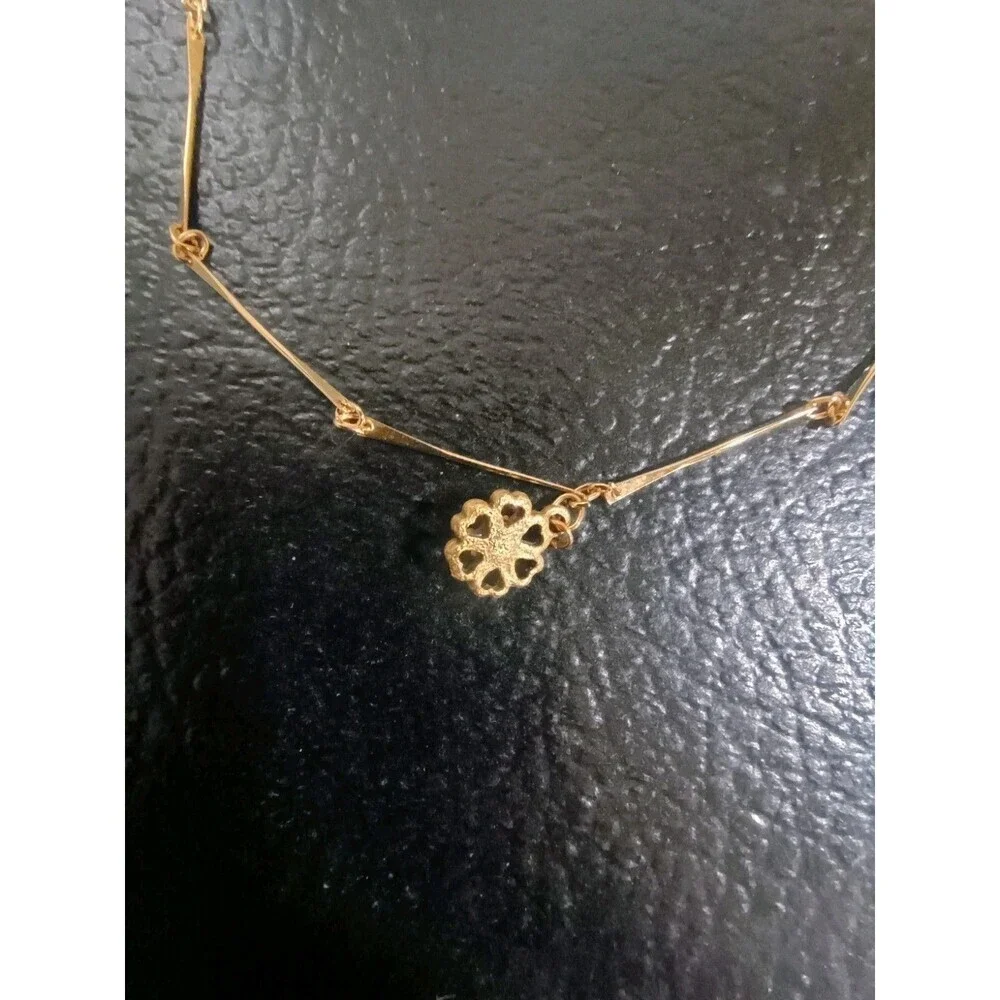 Vintage Gold Tone Flower Necklace With Purple Stone - Picture 5 of 5